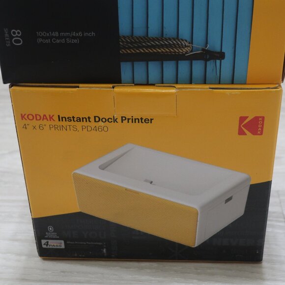 Kodak Instant Dock Printer PD460 with Cartridge Paper NIB - Picture 1 of 4